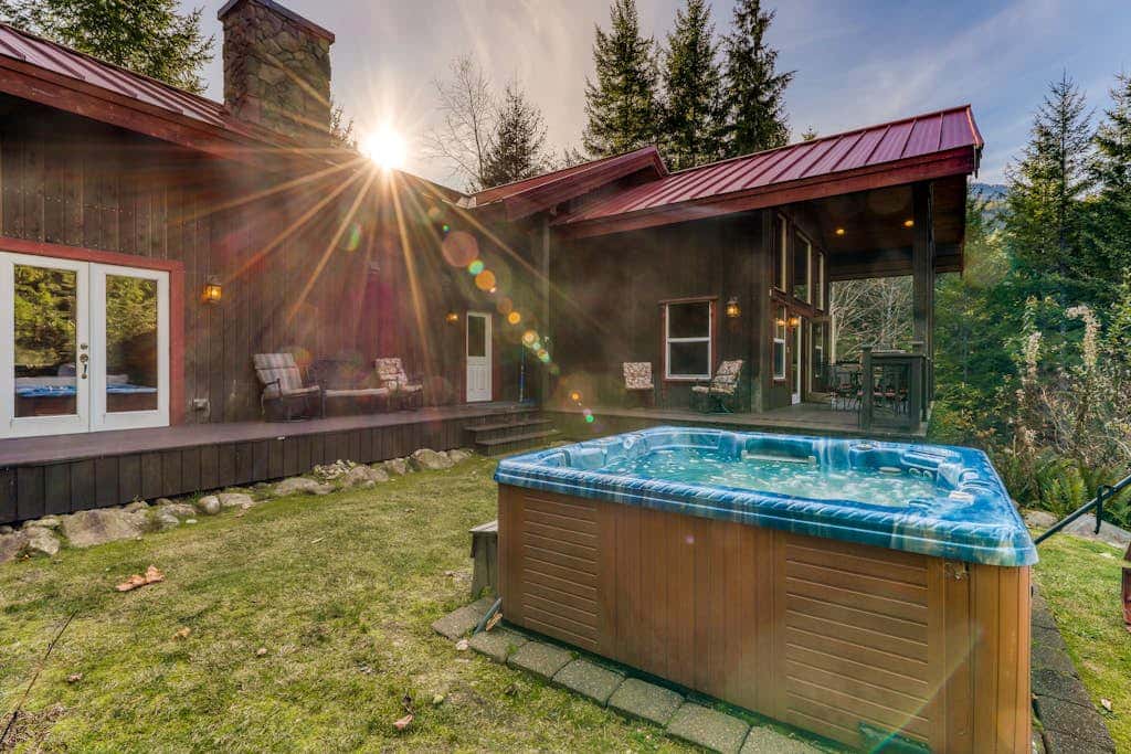 Money Creek Lodge