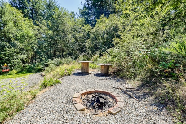 Incredible home with a game room, full kitchen, gas grill, & wood stove