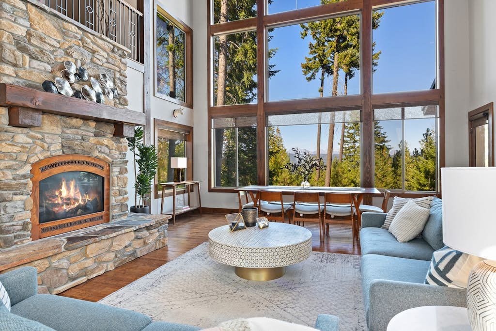 Trailside Lodge