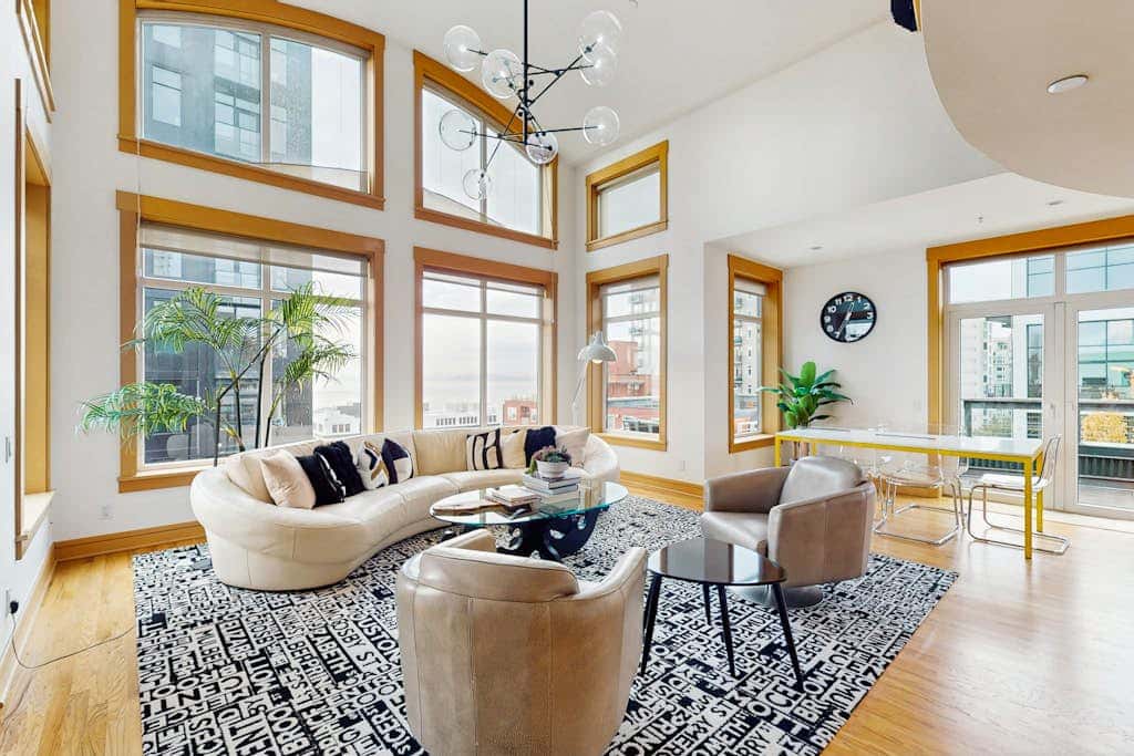 Penthouse on the Bay