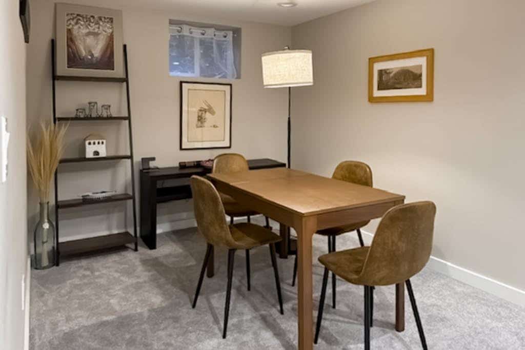 Conveniently located duplex w/ fast wifi, w/d & fully stocked kitchen