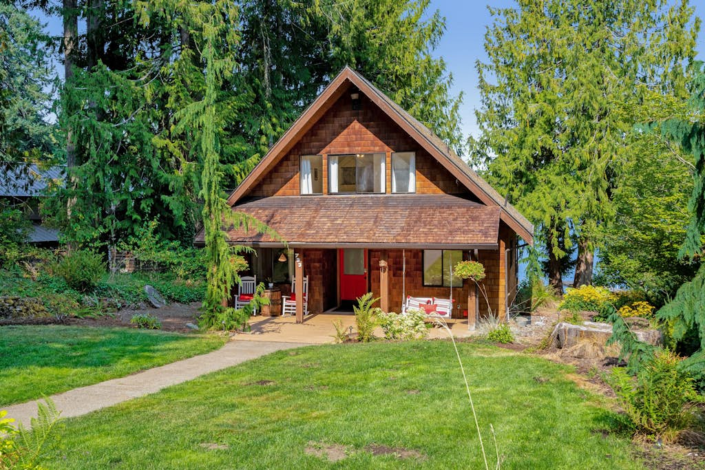 The Hayes Cabin In The Cove