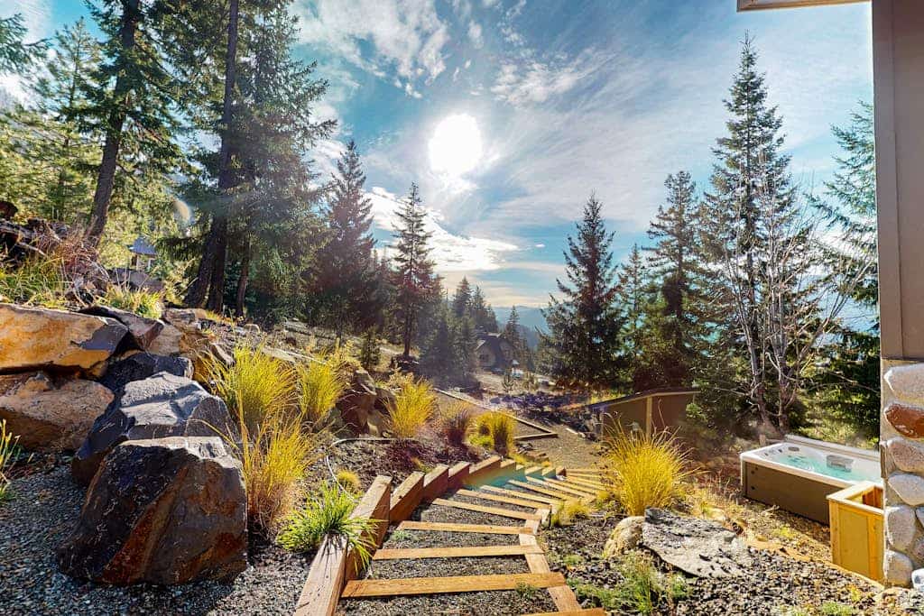 Tranquil & dog-friendly mountain retreat with hot tub, fireplace, & great views
