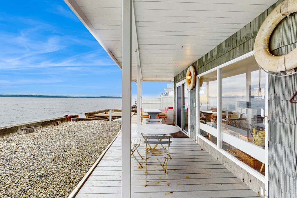 Historic Shore Cottage