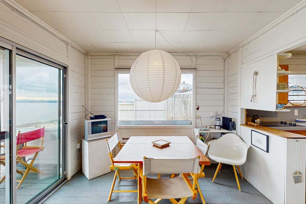 Historic Shore Cottage