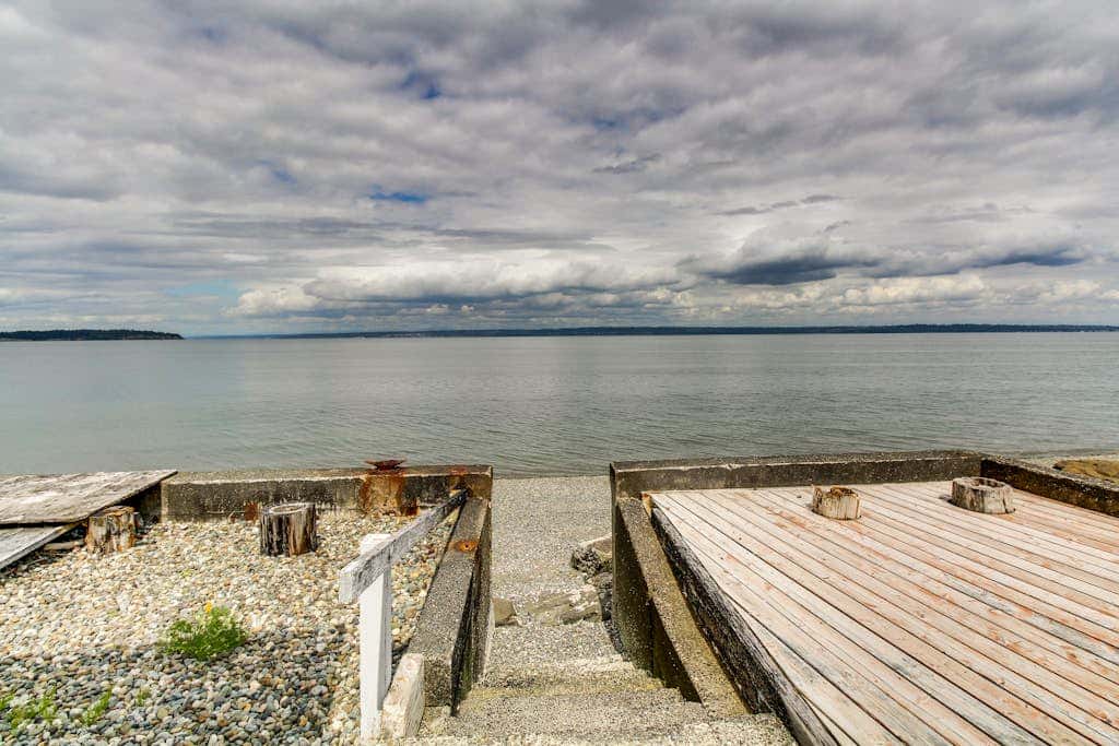 Historic Shore Cottage