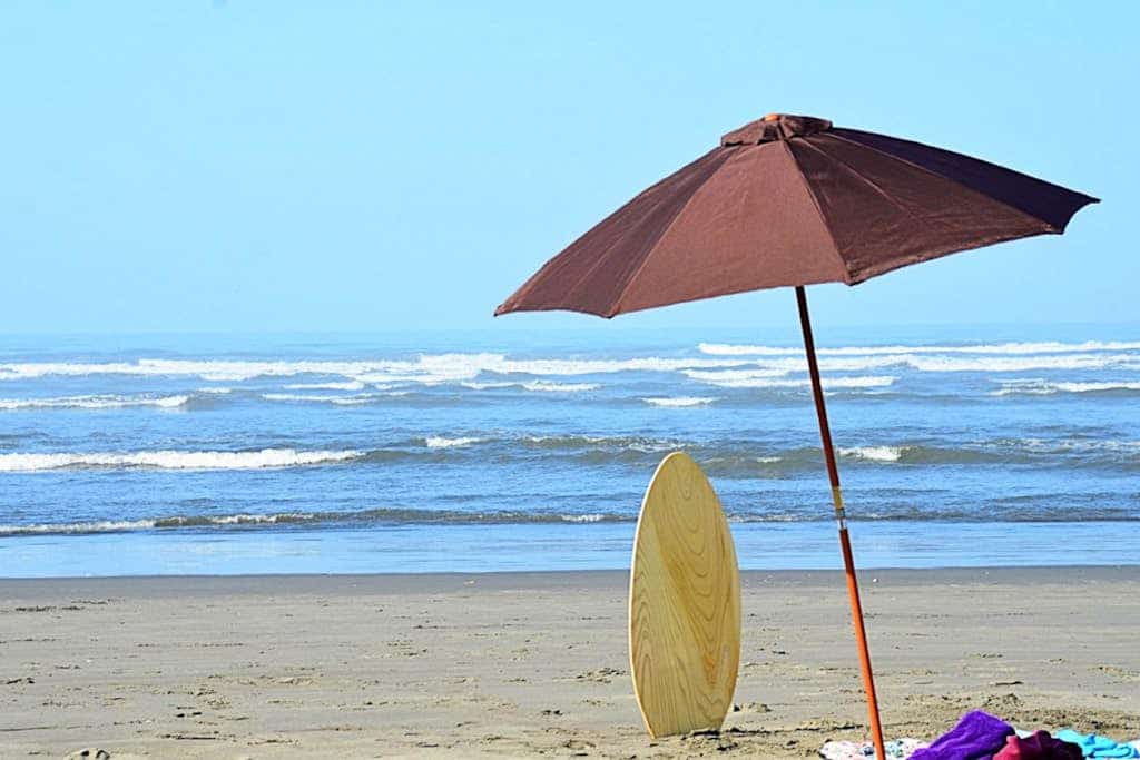 Dog-friendly cottage w/ beach access & ocean view from living room