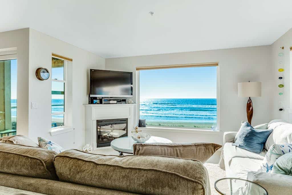 Dog-friendly oceanfront condo with beach access, fitness room, and amazing views