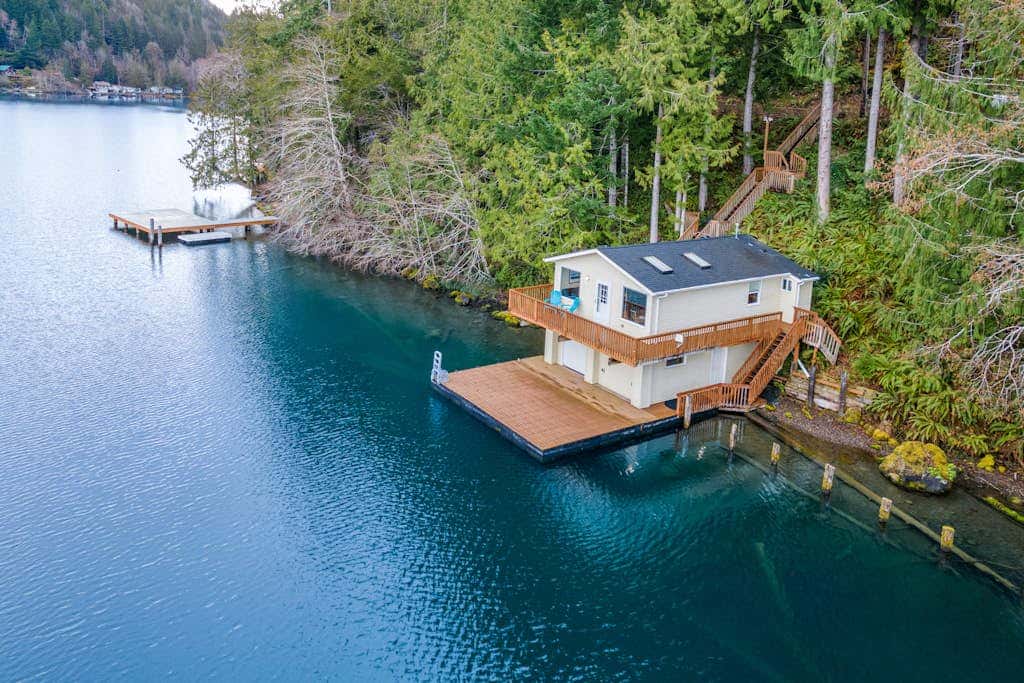 Waters Edge