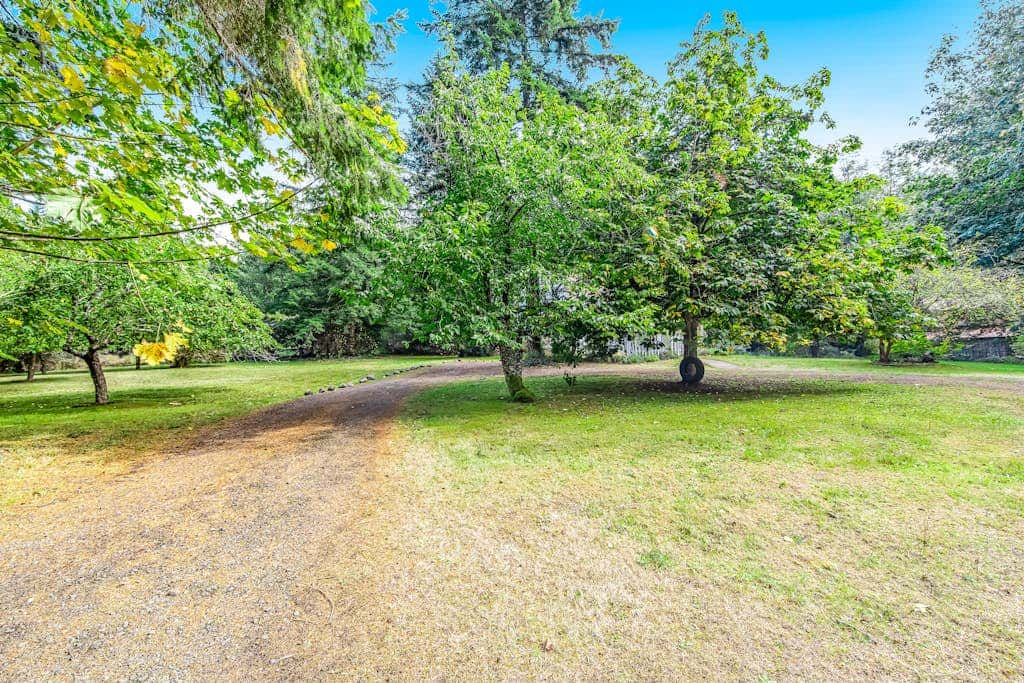 Peaceful Whispering Creek Farmhouse in Sequim