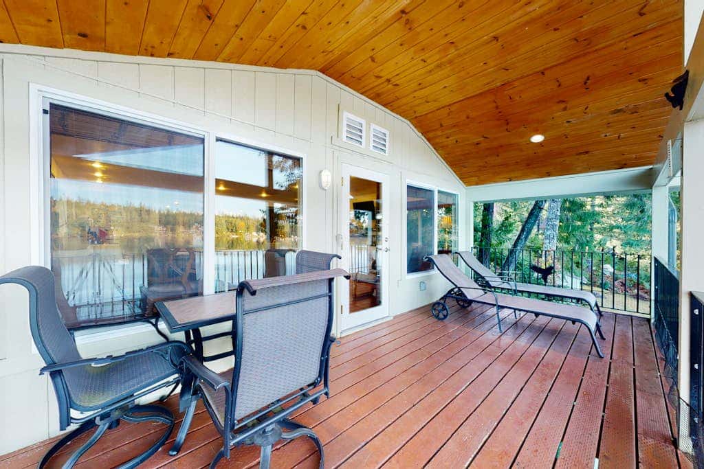 Lake Wooten Cabin