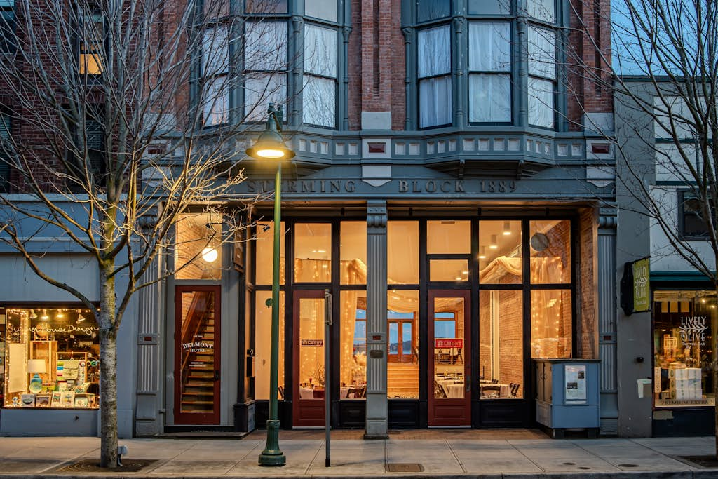 The Belmont Hotel - Guest Rooms