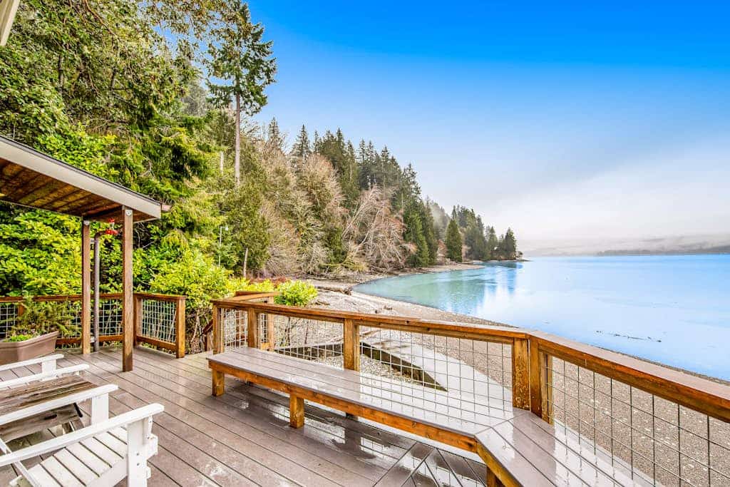 Stunning waterfront property with private beach, amazing views, and huge loft