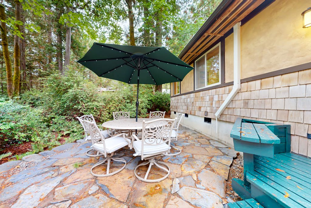 Woodland Cove
