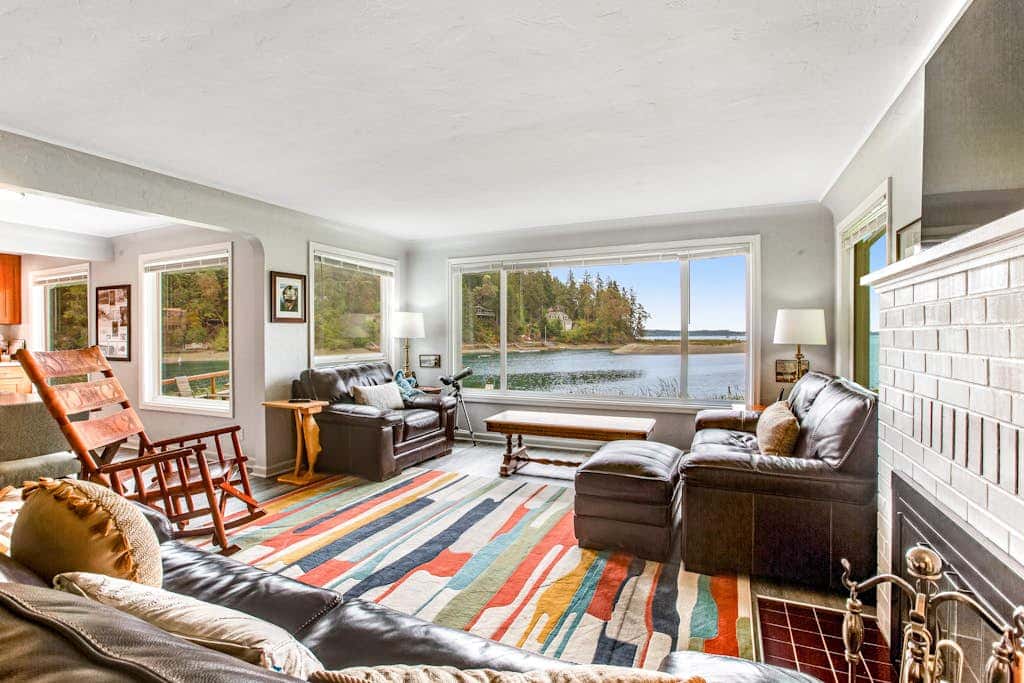 The Glen Cove Sand Spit & Guest Cottage