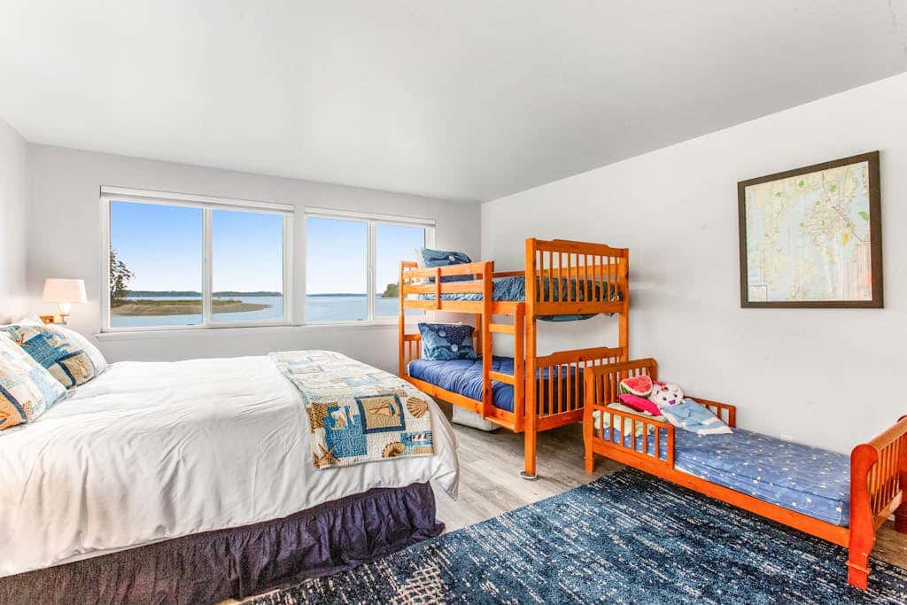 The Glen Cove Sand Spit & Guest Cottage