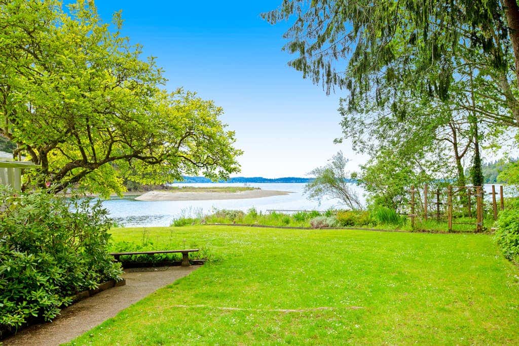 The Glen Cove Sand Spit & Guest Cottage