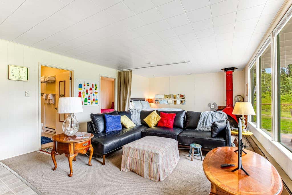 The Glen Cove Sand Spit & Guest Cottage