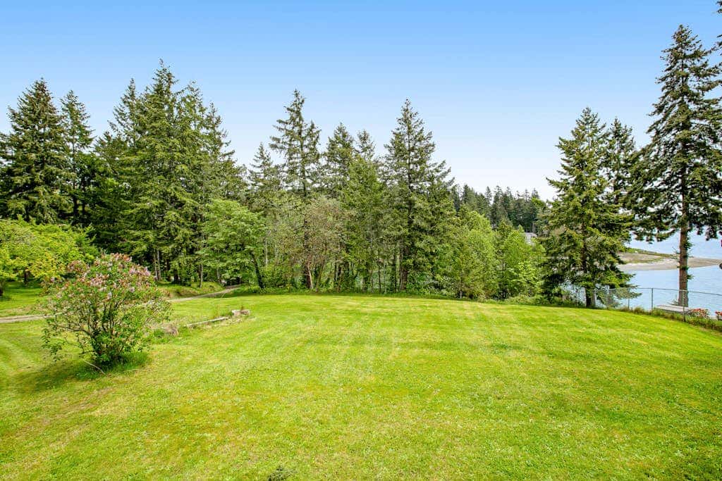 The Glen Cove Sand Spit & Guest Cottage