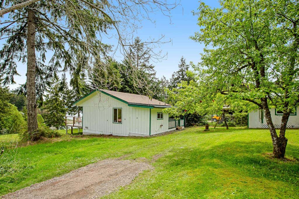 The Glen Cove Sand Spit & Guest Cottage