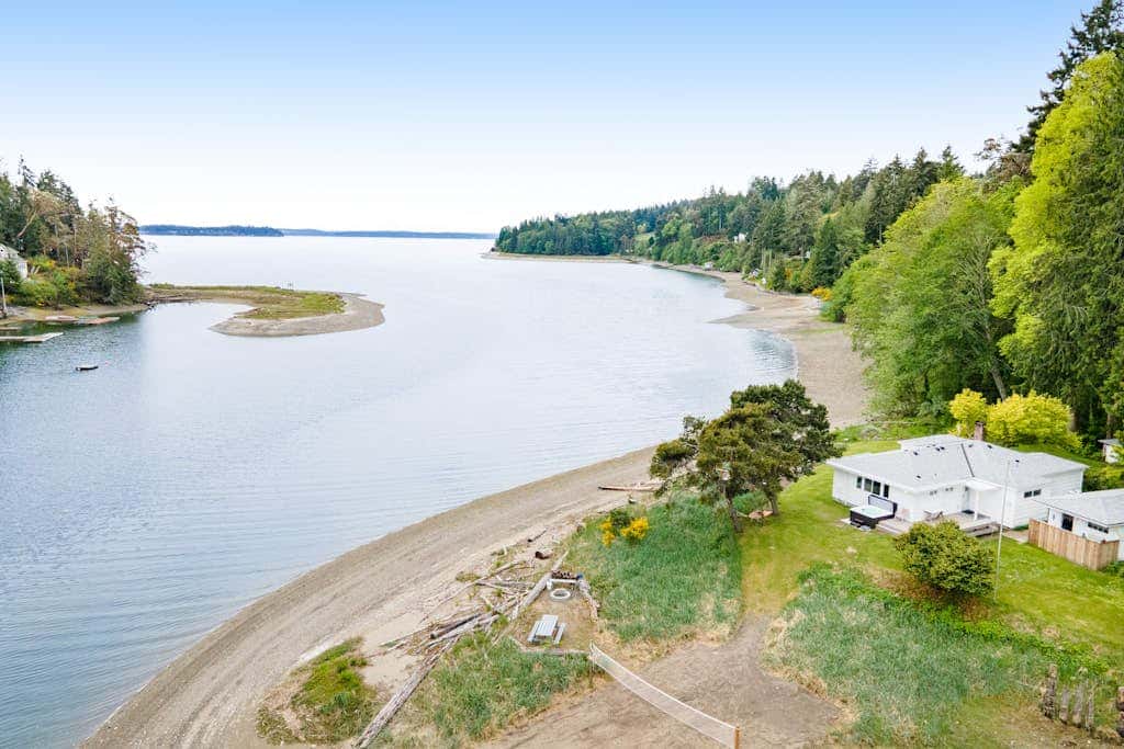 The Glen Cove Sand Spit & Guest Cottage