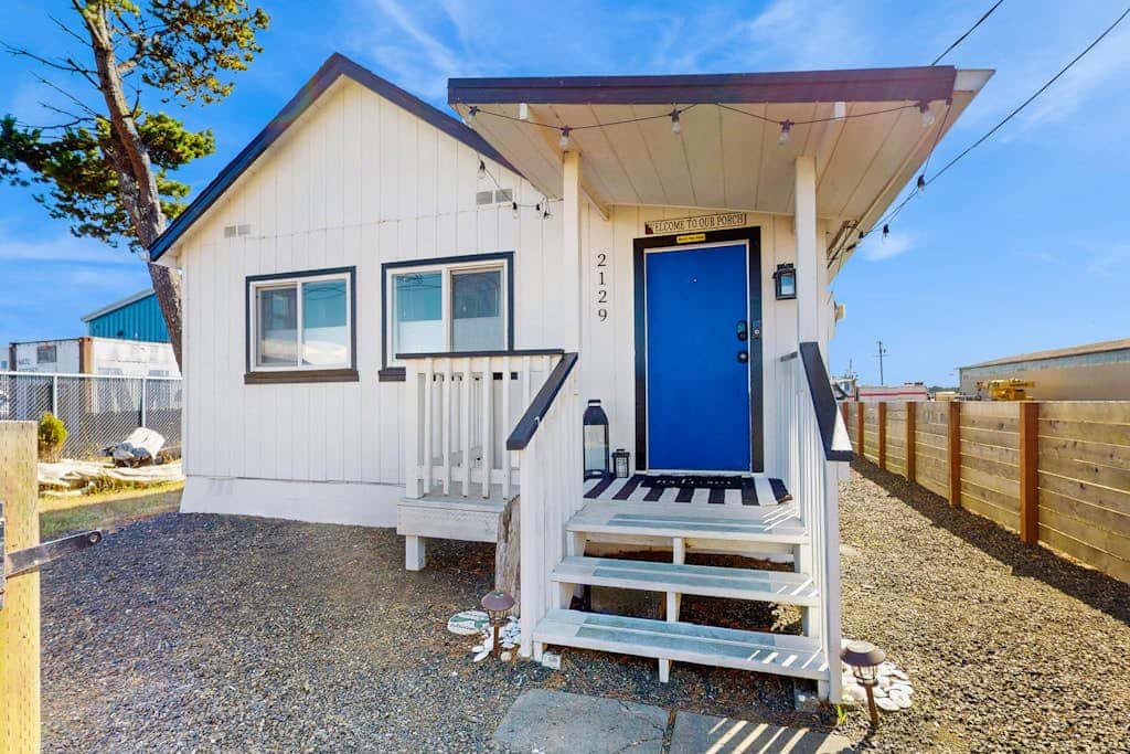 The Harbor Hideaway