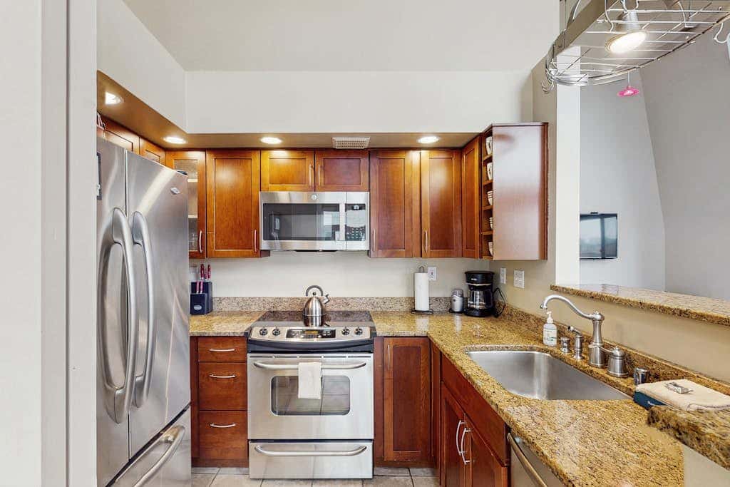 Belltown Court Sunset Penthouse