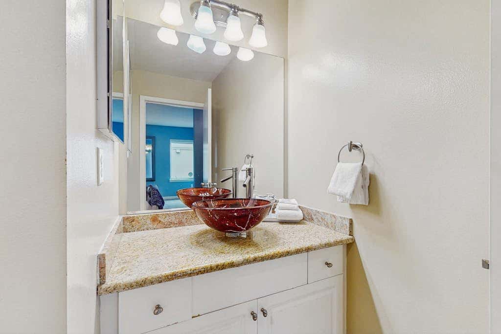 Belltown Court Sunset Penthouse