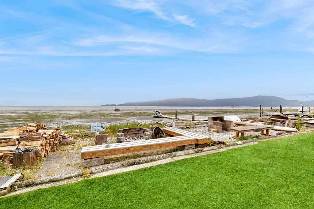 Newly renovated waterfront home on Samish Island with firepit