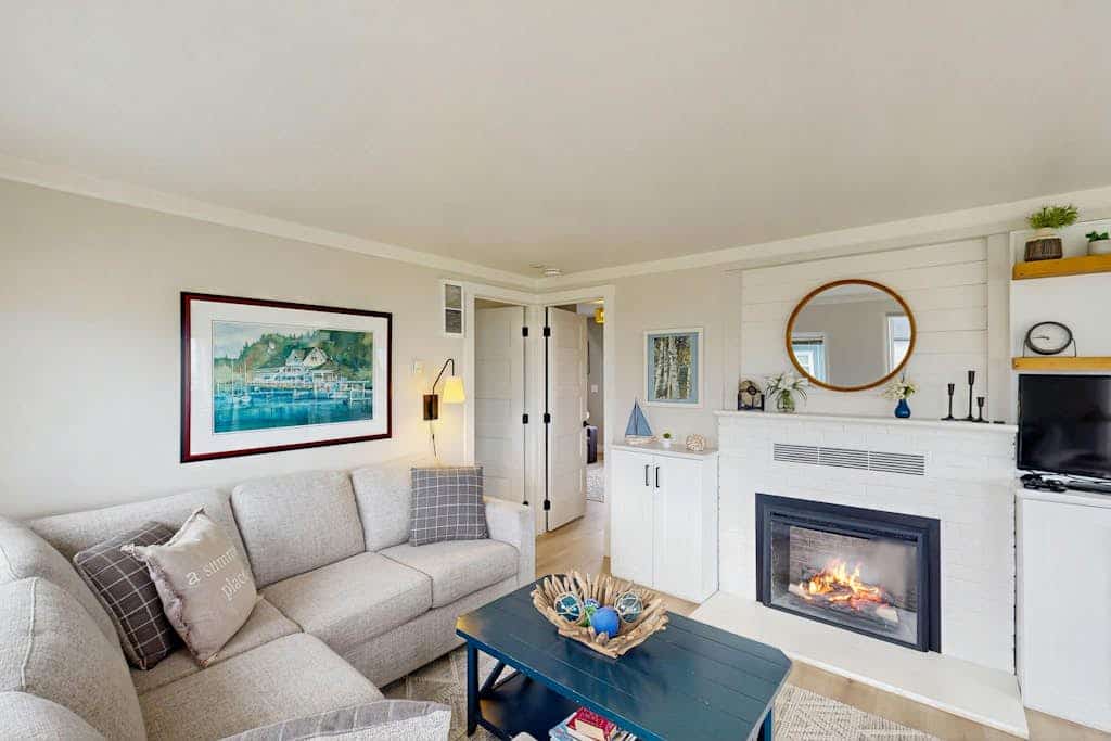 Newly renovated waterfront home on Samish Island with firepit