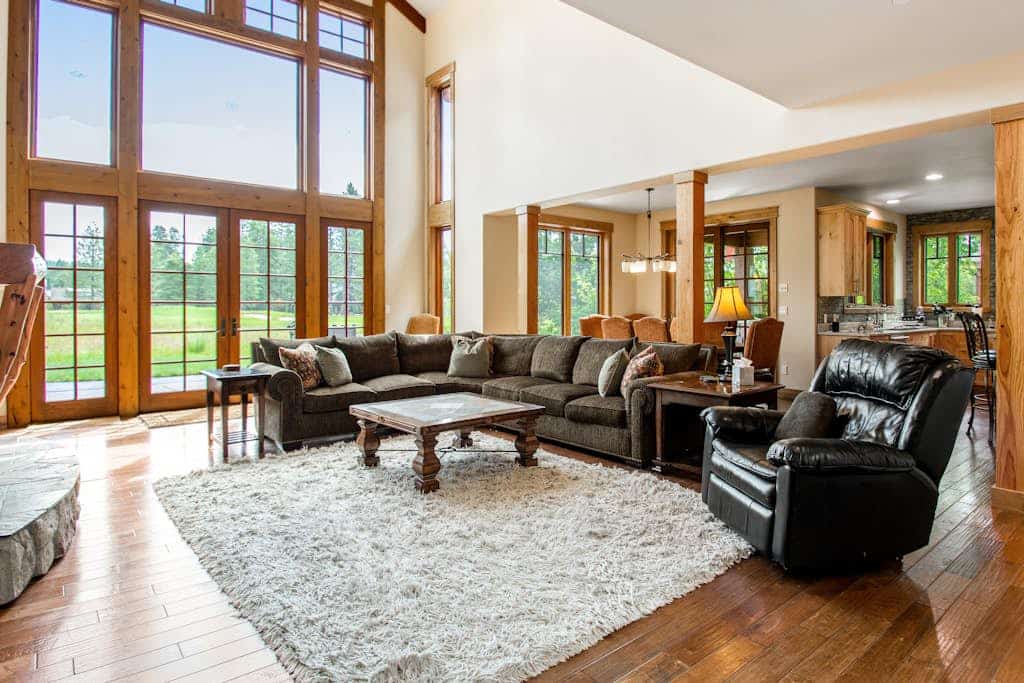 Golf-course-view cabin with hot tub, firepit, & grill - near hiking/biking