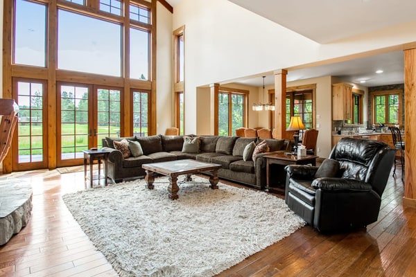 Golf-course-view cabin with hot tub, firepit, & grill - near hiking/biking
