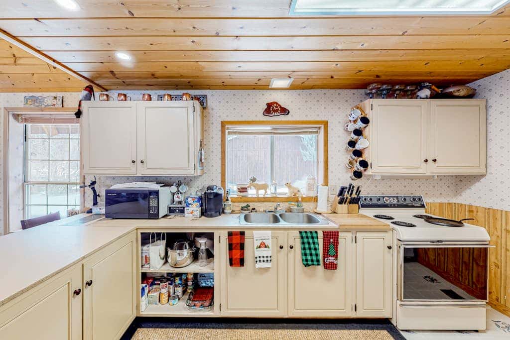 Crossfire Cabin