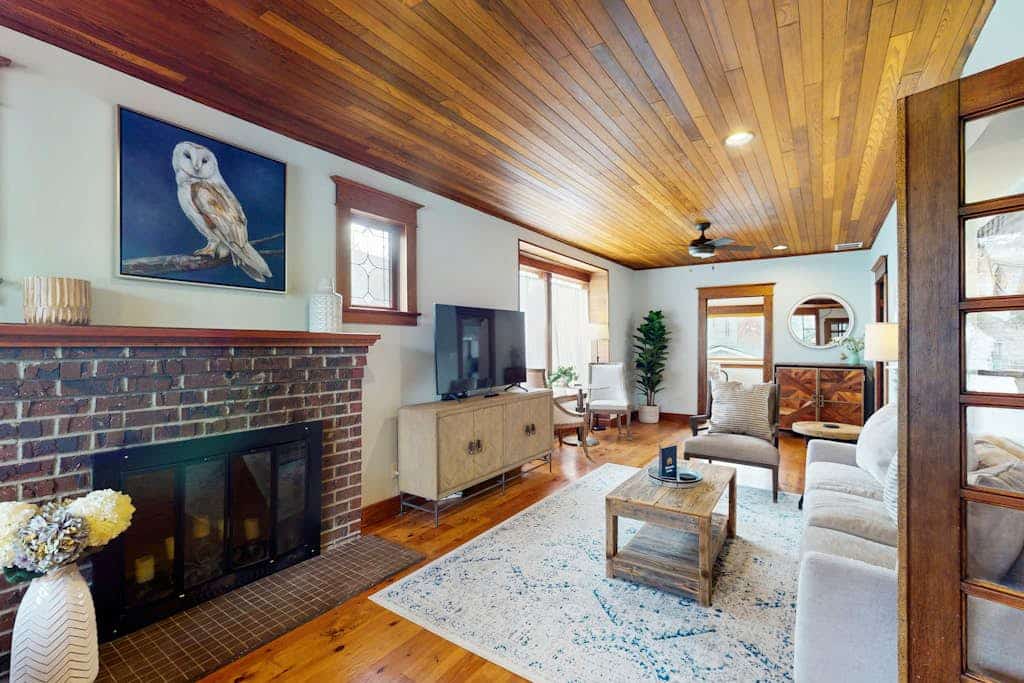 Cozy historic retreat with sunroom office, near Green Lake and city highlights