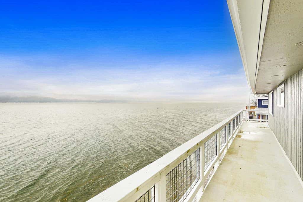 Tyee Shoreline Retreat A