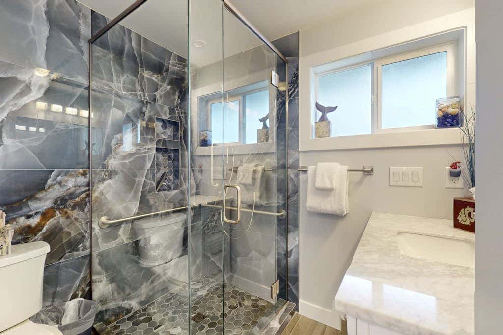 Tyee Shoreline Retreat A