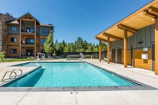 Elegant, dog-friendly retreat w/ shared pool & fireplace - near trails