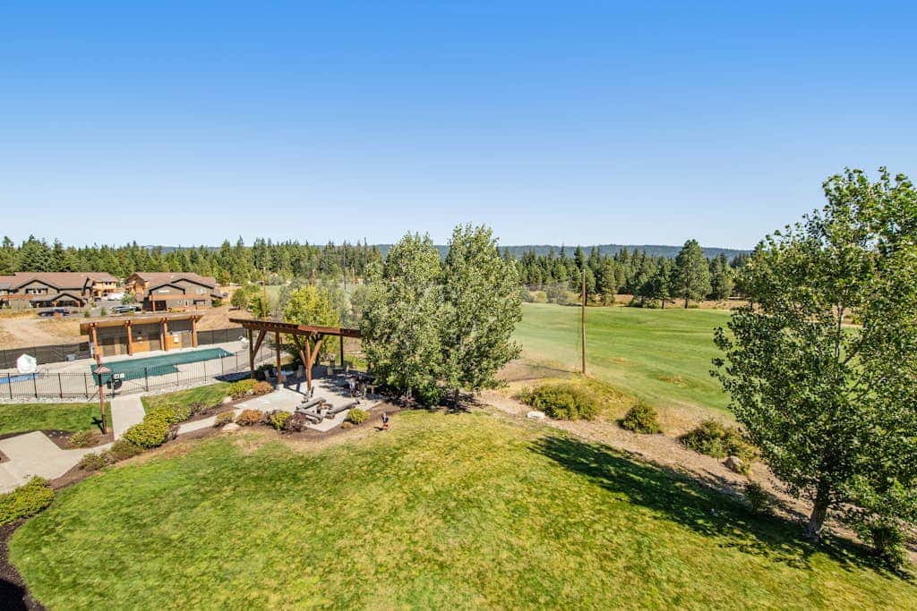 Trailhead Lodge #302
