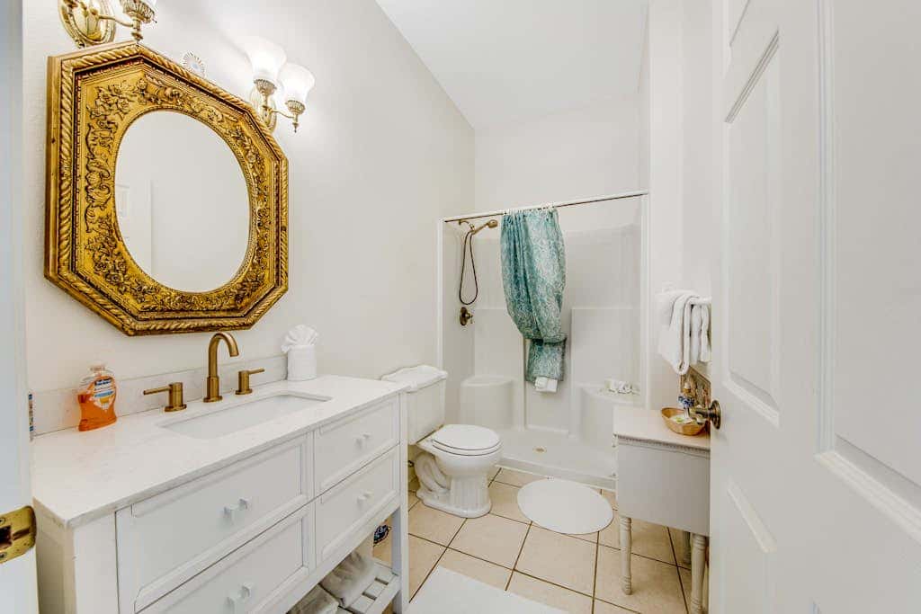 The Charlotte at Judith Ann Inn