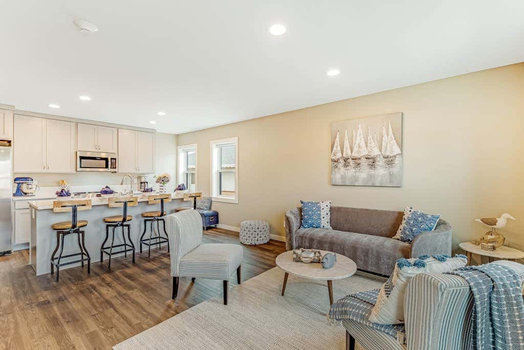 Liberty Bay Loft & Front Street Suite
