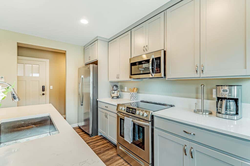 Liberty Bay Loft & Front Street Suite