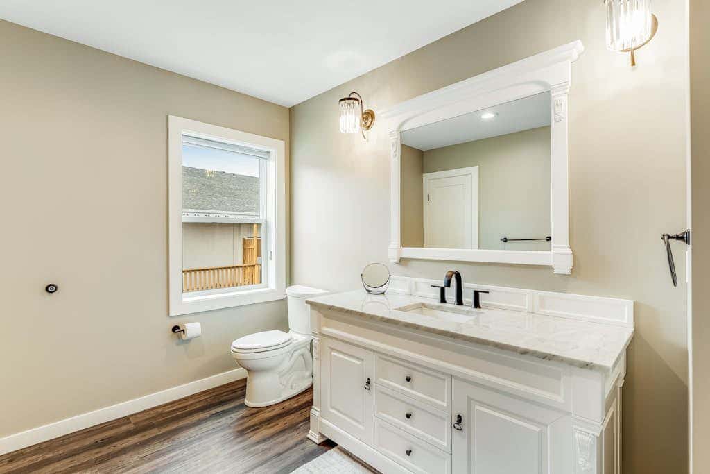 Liberty Bay Loft & Front Street Suite
