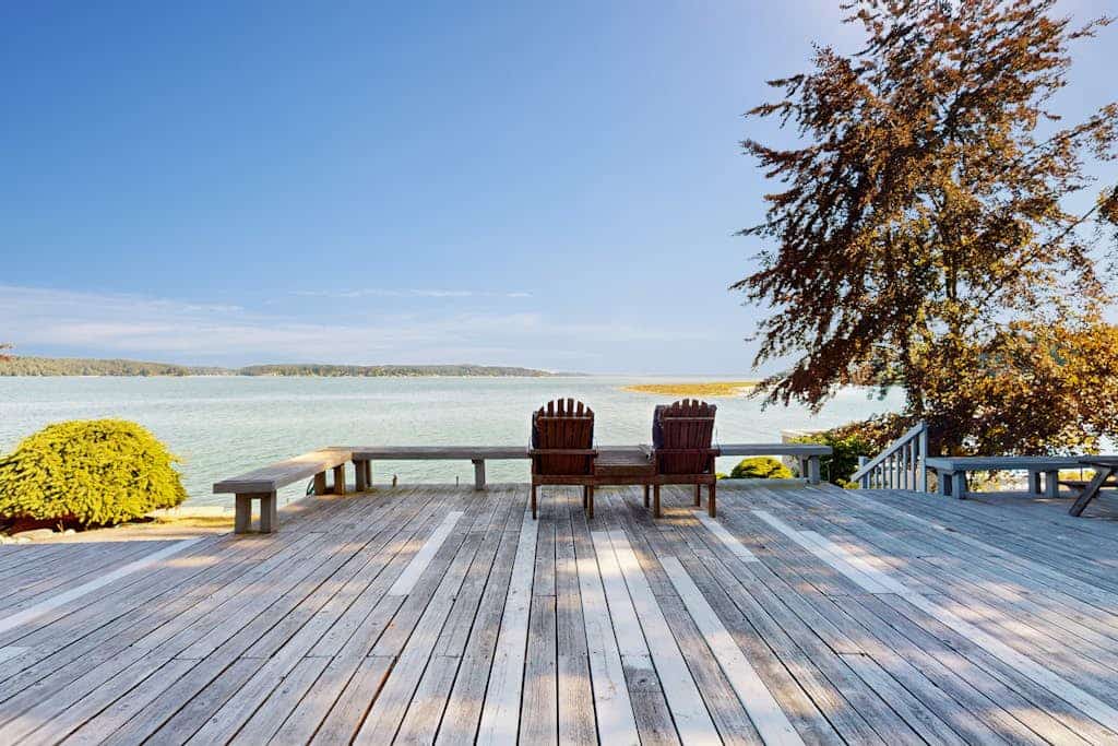 Peaceful Waterfront Living in Gig Harbor – Coastal Comfort & Charm