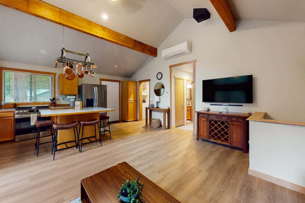 Wildwood Cabin