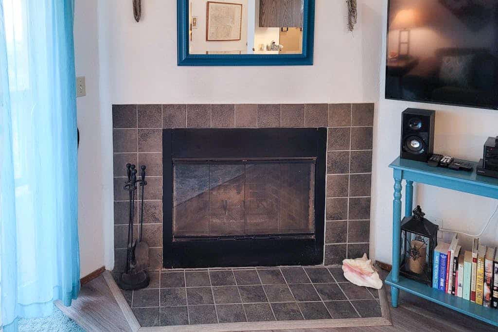 Oceanfront, dog-friendly condo with sunset view & prime walkable location