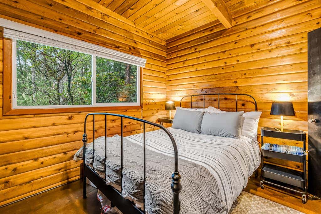 Tahuya Lake House