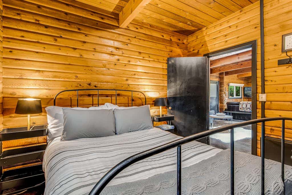 Tahuya Lake House