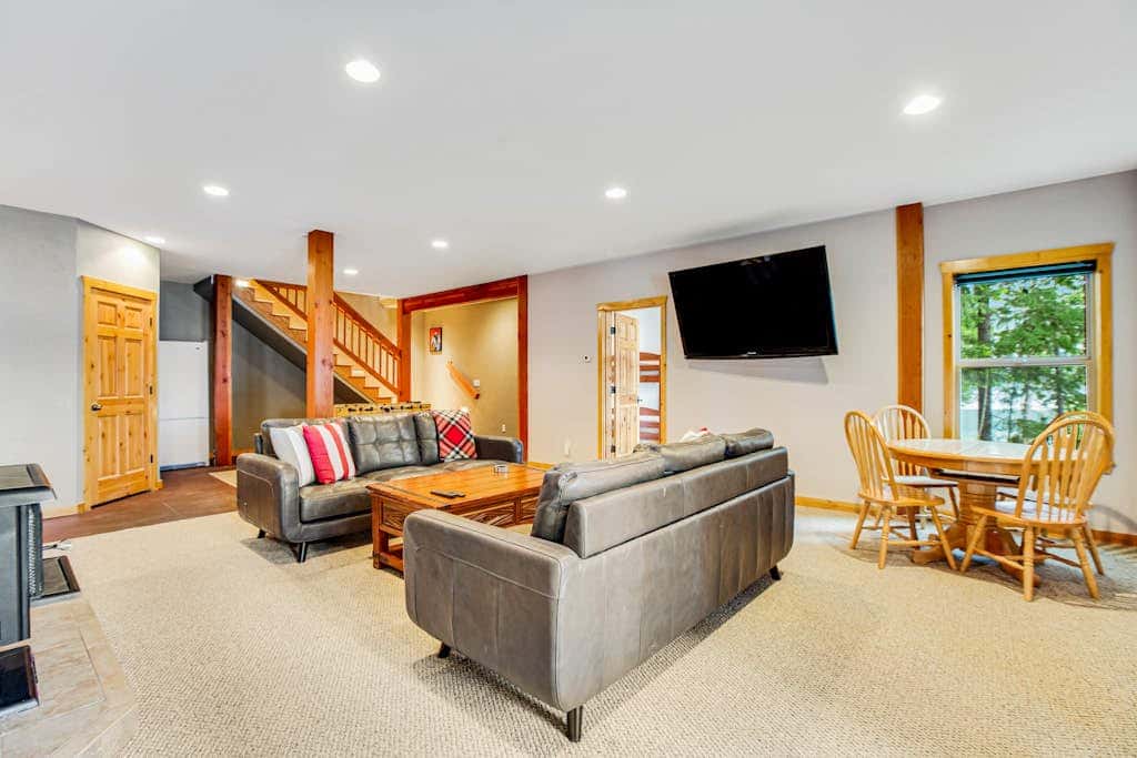 Woodstone Cabin