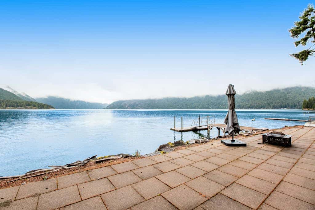 Woodstone Cabin