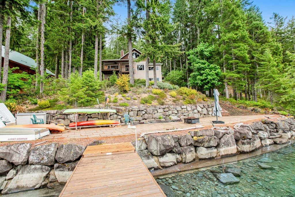 Woodstone Cabin